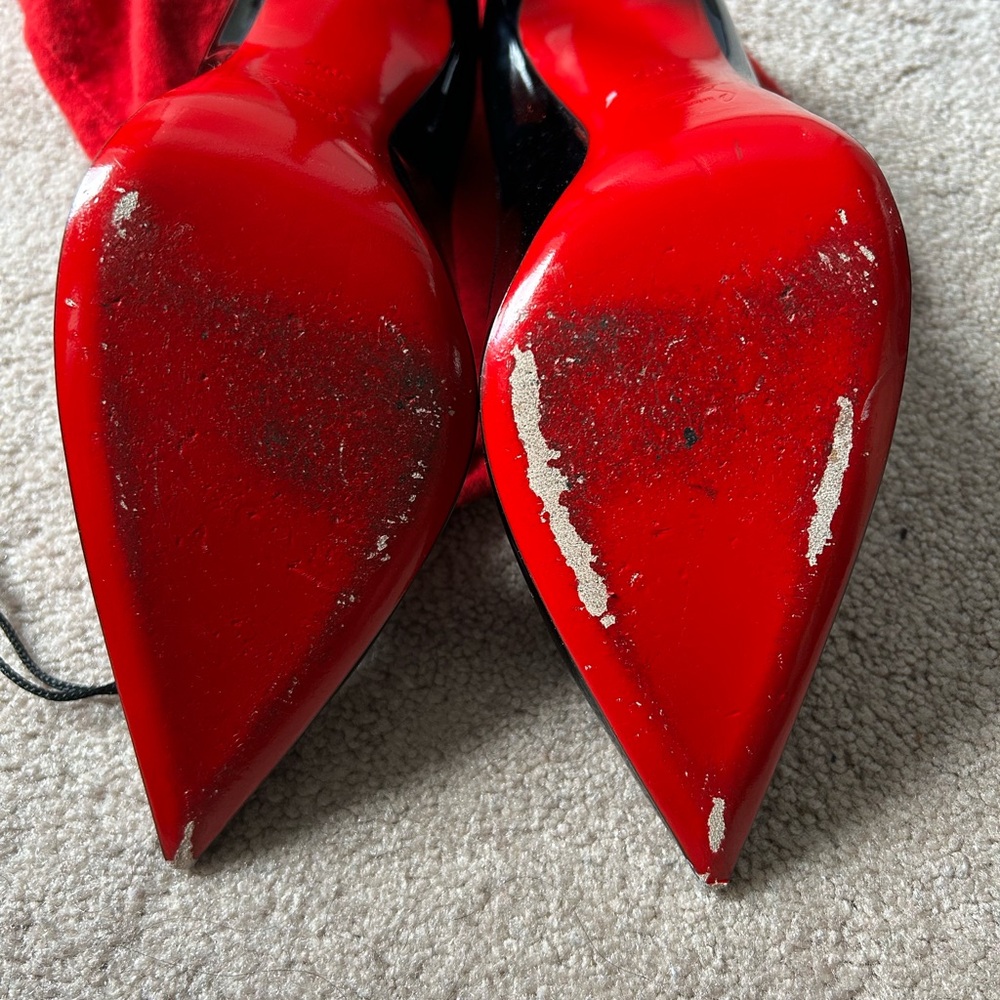 Louboutin heels, size 39.5 - Picture 4 of 7